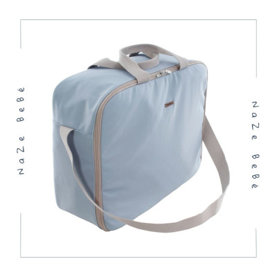 Maleta de viaje maternal en cinco colores. Colección Neo. Marca Uzturre. Temporada Invierno 2025.