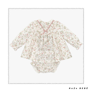 Conjunto de vestido estampado con braguita a juego para bebé. Colección Fleur de Martín Aranda. Temporada Invierno 2024.