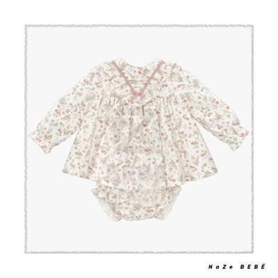 Conjunto de vestido estampado con braguita a juego para bebé. Colección Fleur de Martín Aranda. Temporada Invierno 2024.