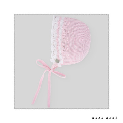 Capota para bebé en color rosa tiza/blanco. Colección Aura. Marca Paz Rodríguez. Nueva Temporada Verano 2024.